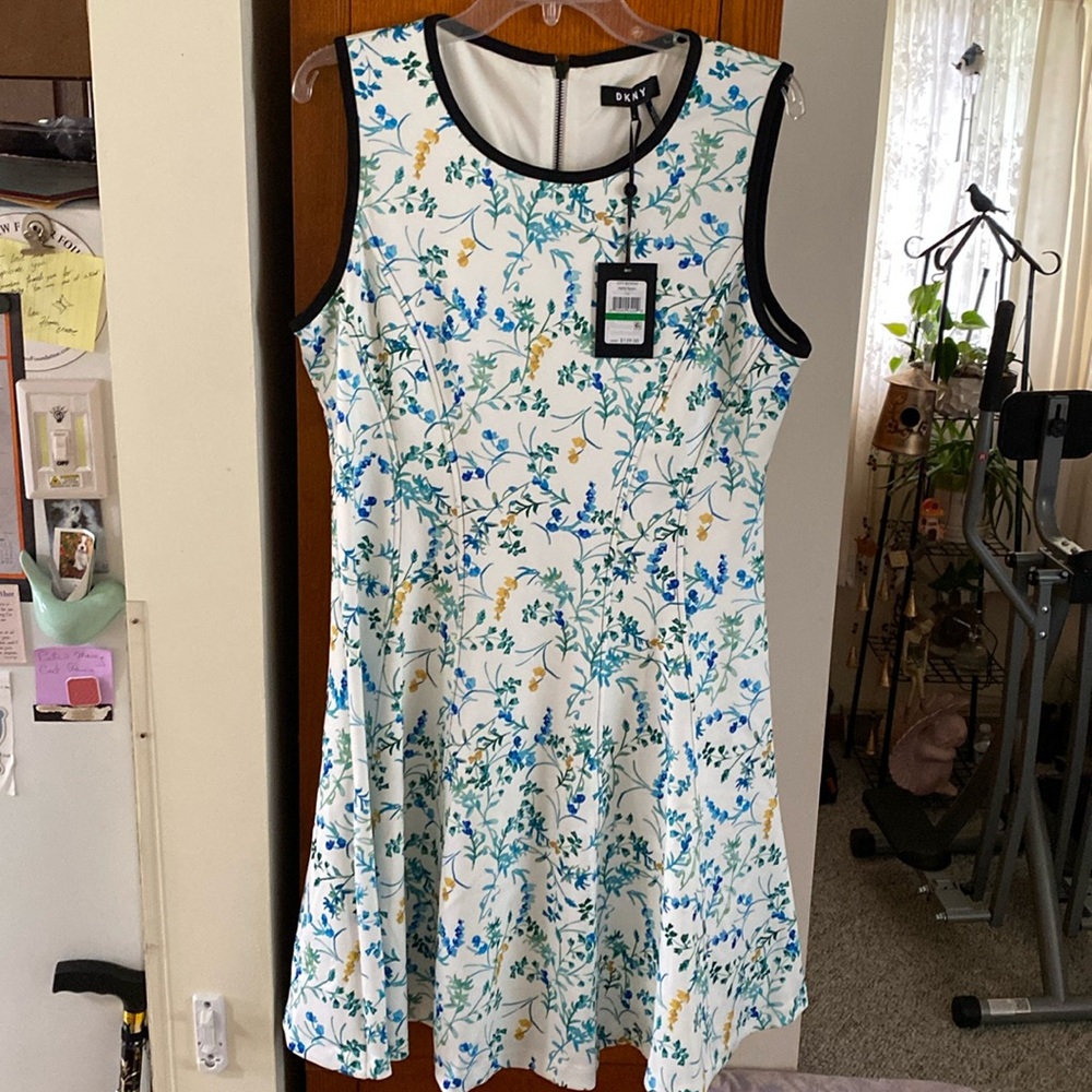 *NWT DKNY DRESS